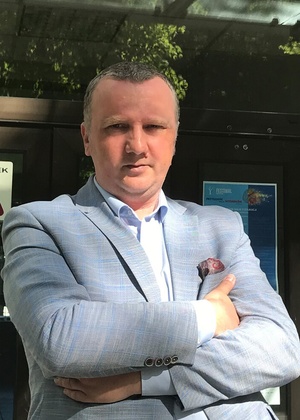 Icon of male - Placeholder image, not depicting any specific person