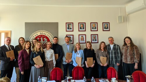 Wyróżnienia pracowników za działalność dydaktyczną