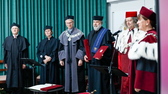 Prof. Jerzy Nikitorowicz honorowym doktorem Uniwersytetu Śląskiego