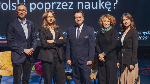 Dyplomacja naukowa jako narzędzie budowania wizerunku Polski – debata z udziałem dr hab. M. Kowalczuk-Walędziak, prof. UwB