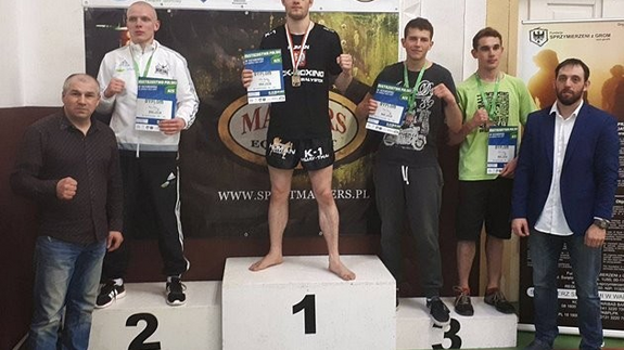 Artur Baradyn - student pedagogiki mistrzem kickboxingu