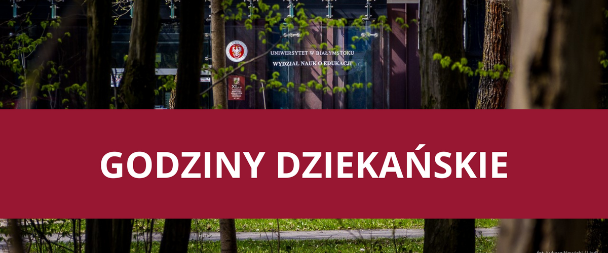 Obraz dekoracyjny, w tle budynek Wydziału Nauk o Edukacji UwB